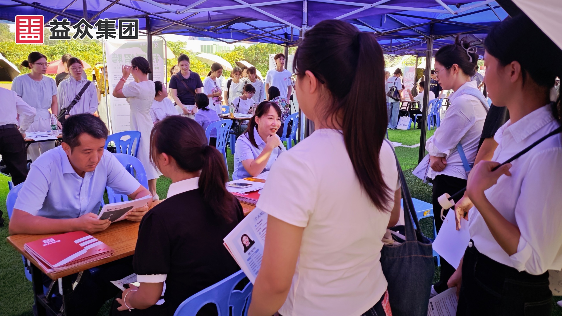 廣西民族大學_副本